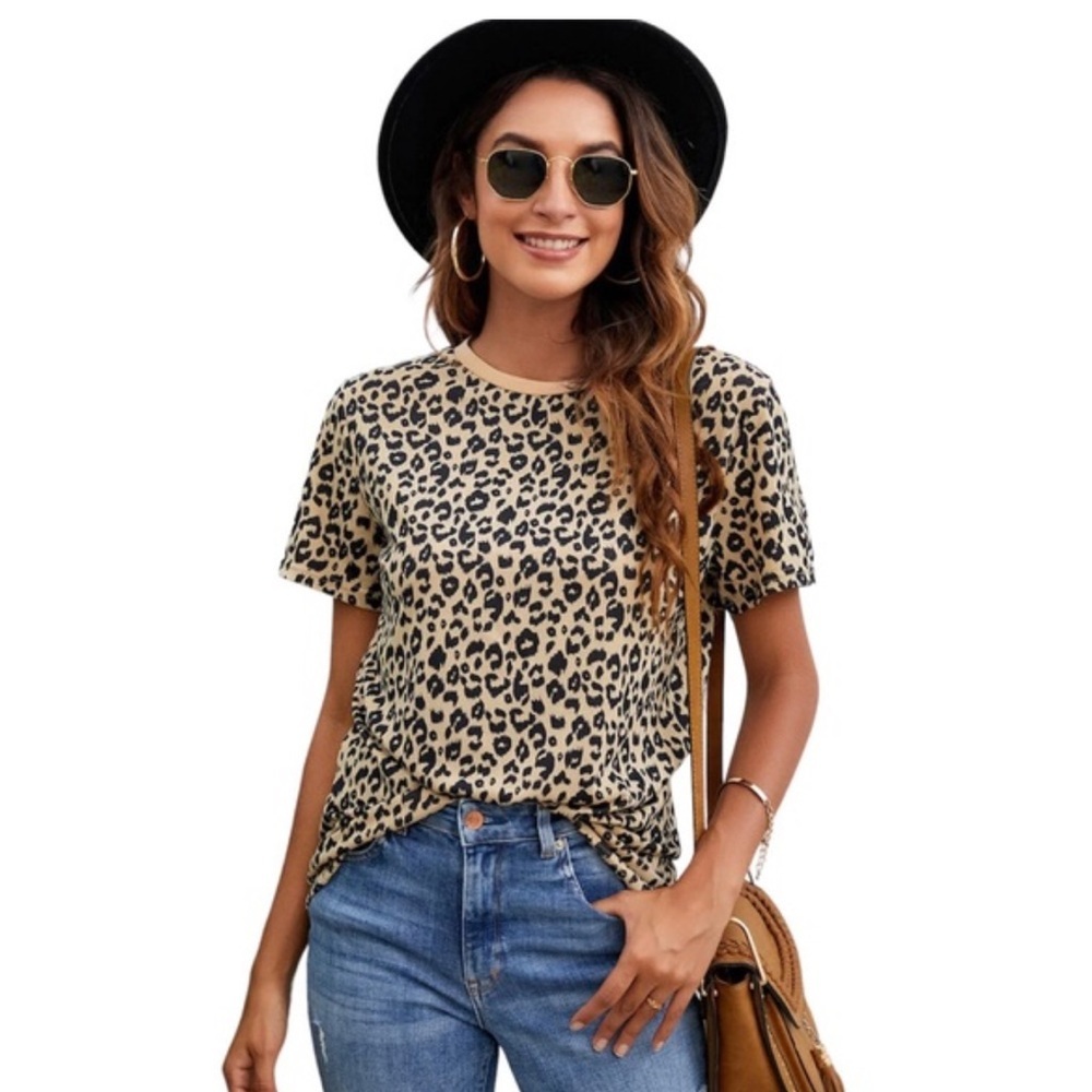 Blooming Jelly leopard print crewneck tee